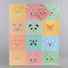 Подаръчна торбичка-бебешка 17 * 10 * 22 см