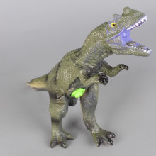 Динозавър с реалистични звуци