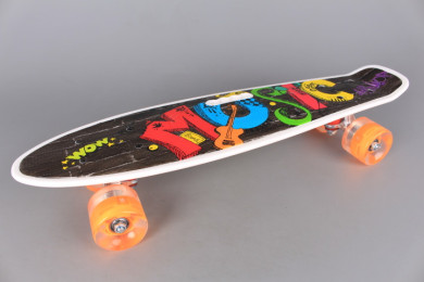 Скейтборд със светещи колела - 55 см 