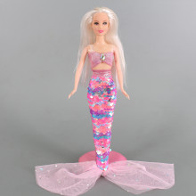 Кукла русалка с опашка променяща цвета си