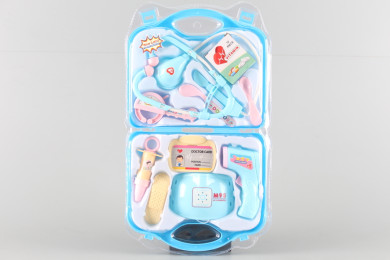 Докторски комплект в куфарче