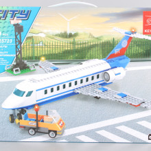 Конструктор Пътнически самолет - 390 елемента