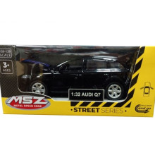 Метална кола AUDI Q7 с отварящи се врати - PULL BACK - (1:32)