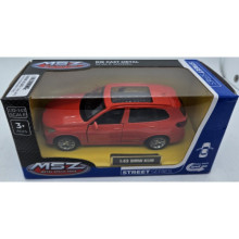 Метална кола BMW X5M 1:43