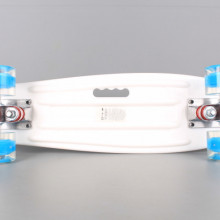 Скейтборд със светещи колела - 55 см 