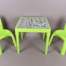 Детска маса с българската азбука и две столчета