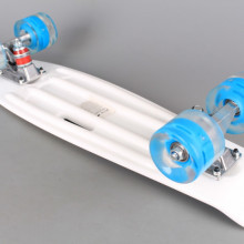 Скейтборд със светещи колела - 55 см 