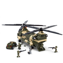 Конструктор Двуроторен хеликоптер и военен джип