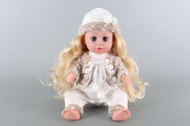 Кукла пишкаща с функции