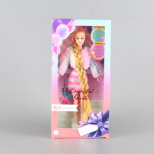 Кукла с дълга плитка