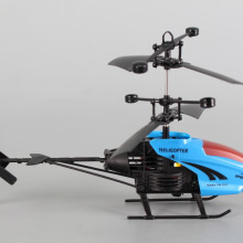 Хеликоптер със сензорно и дистанционно управление