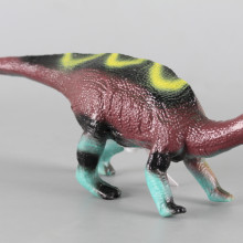 Динозавър с реалистични звуци