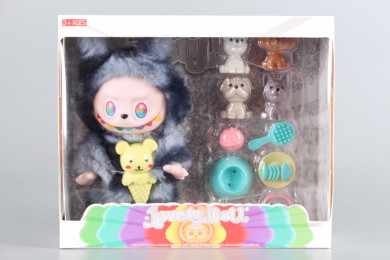 Плюшена кукла с аксесоари - музика и светлина