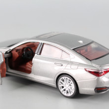 Метална кола LEXUS ES300H 1:35