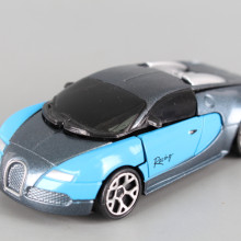 Трансформер кола - робот метален