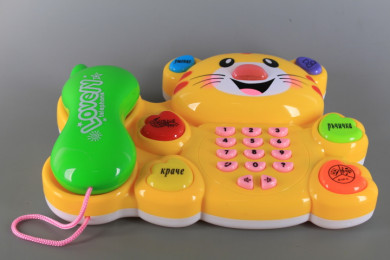 Телефонче Коте Лъки с български език