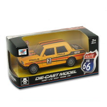 Метална кола с отварящи се врати (1:32) - PULL BACK