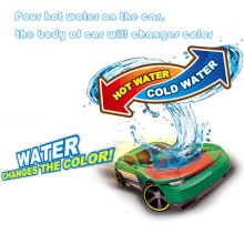 Автомивка с вода и кола сменяща цвета - CITY