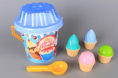 Кофичка и формички за сладолед
