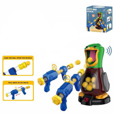 Мишена Пате и две пушки с топки