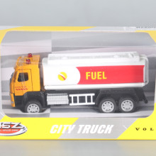 Метален камион VOLVO Бензиновоз - 1:72