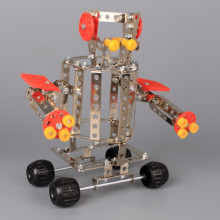 Метален конструктор Роботи - 489 елемента