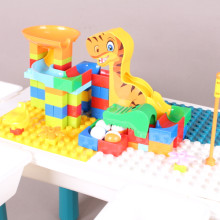 Комплект масичка, конструктор и столче