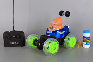 Радиоуправляема кола-акробат със сапунени балончета и зареждащи се батерии