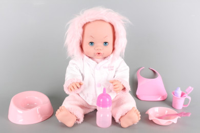 Кукла пишкаща с функции