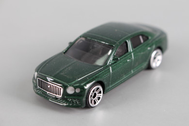 Метална кола BENTLEY FLYING SPUR HYBRID 1:70